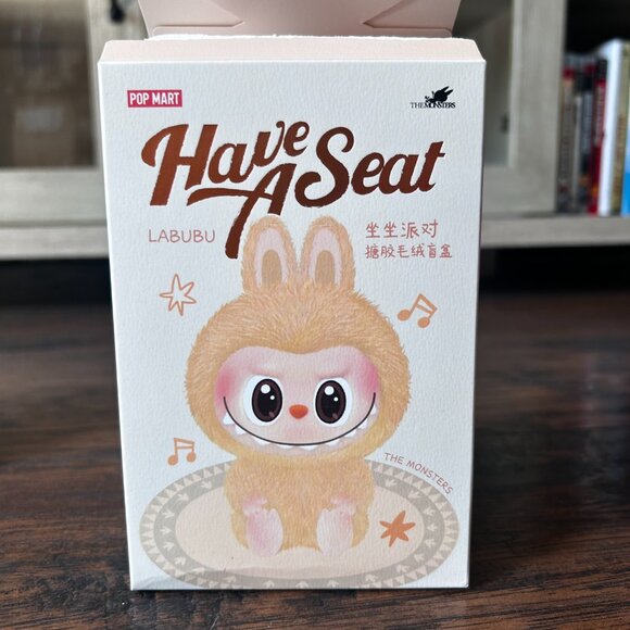 SI SI- The Monsters Have a Seat- Labubu, 100% Authentic - Picture 3 of 7
